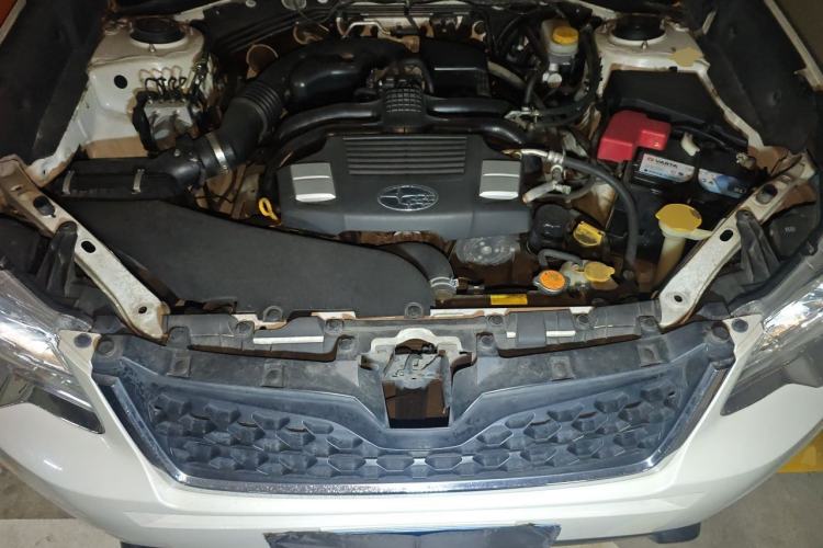 Used Subaru Forester 2014 2.0i Automatic Luxury Edition Engine Bay