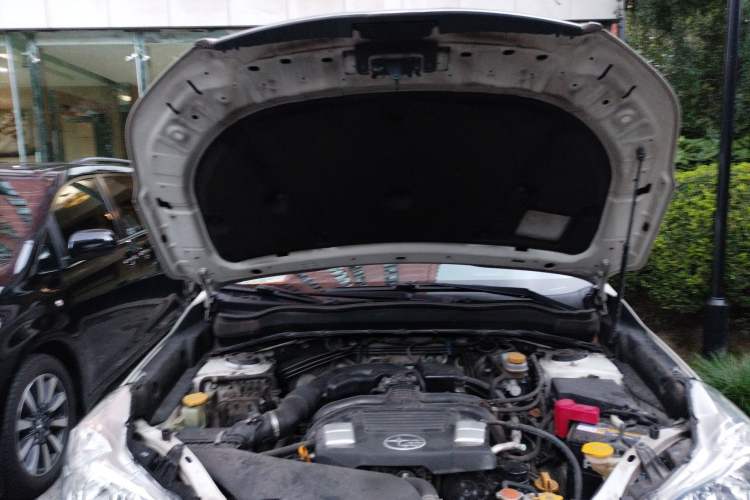 Used Subaru Forester 2014 2.5i Automatic Elite Edition Engine Bay