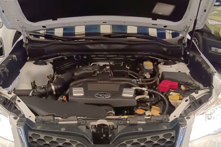 Used Subaru Forester 2014 2.0i Automatic Luxury Edition Engine Bay