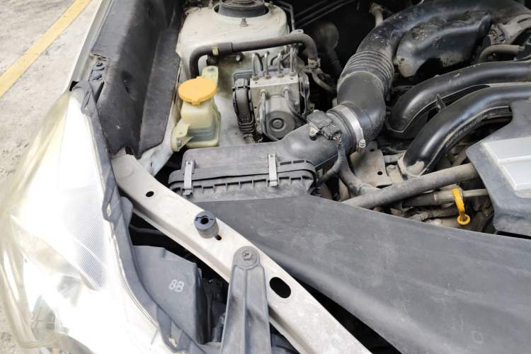 Used Subaru Forester 2014 2.5i Automatic Elite Edition Engine Bay Right