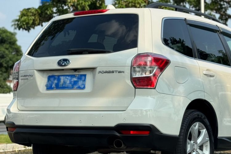 Used Subaru Forester 2014 2.0i Manual Luxury Edition Exterior 2