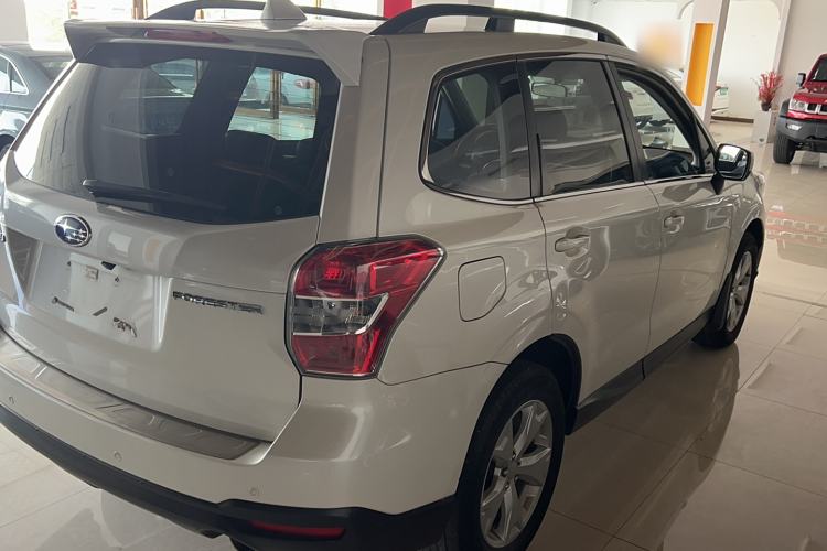 Used Subaru Forester 2014 2.0i Automatic Luxury Edition Exterior 3