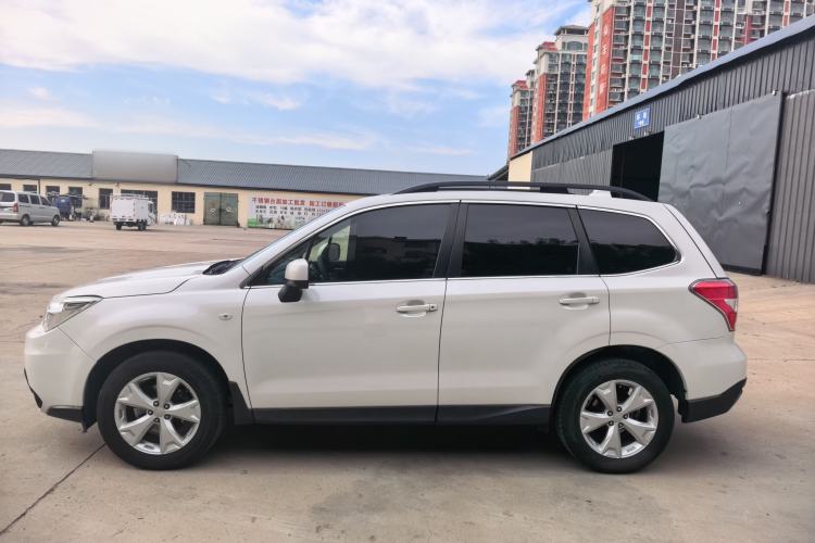 Used Subaru Forester 2014 2.0i Automatic Luxury Edition Exterior 3
