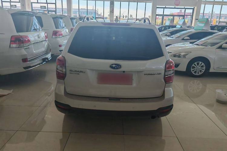 Used Subaru Forester 2014 2.0i Automatic Luxury Edition Exterior 4