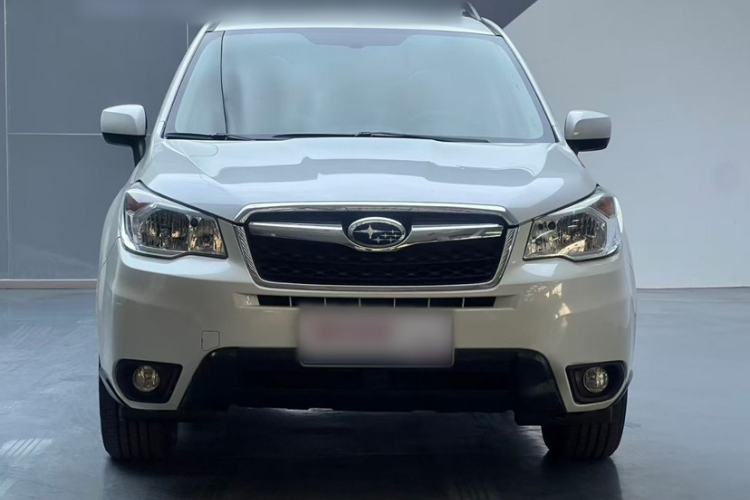Used Subaru Forester 2014 2.0i Automatic Luxury Edition Exterior 4