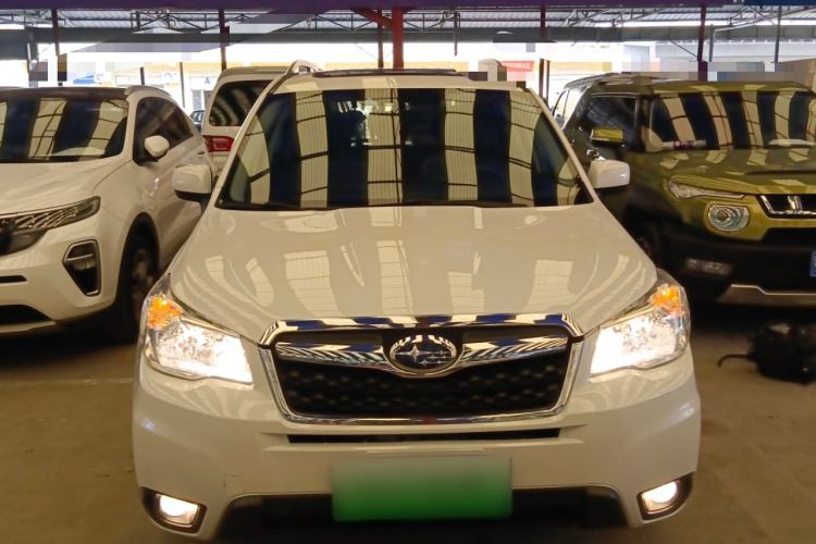 Used Subaru Forester 2014 2.0i Automatic Luxury Edition Front