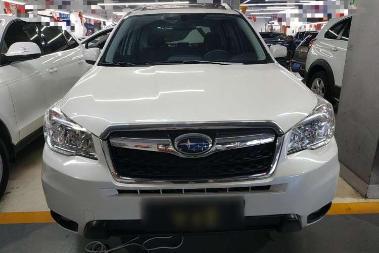 Used Subaru Forester 2014 2.0i Automatic Luxury Edition Front