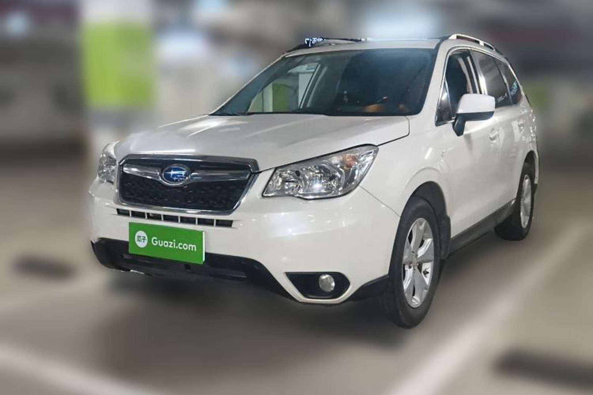 Used Subaru Forester 2014 2.0i Automatic Luxury Edition Front Left 45 Deg