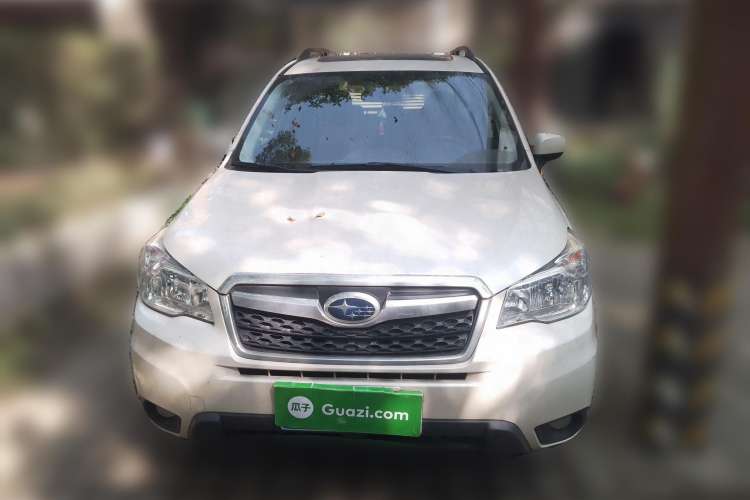 Used Subaru Forester 2014 2.0i Automatic Luxury Edition Front