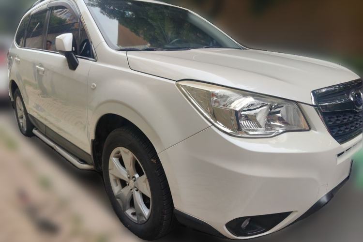 Used Subaru Forester 2014 2.0i Automatic Comfort Edition Front Right 45 Deg