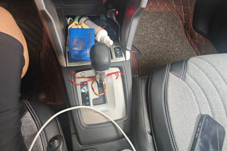 Used Subaru Forester 2014 2.5i Automatic Elite Edition Gear Lever