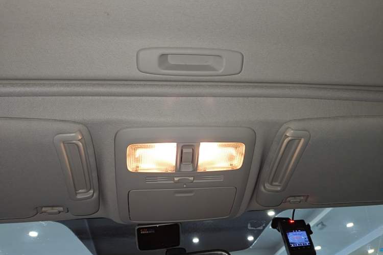 Used Subaru Forester 2014 2.0i Automatic Luxury Edition Headliner