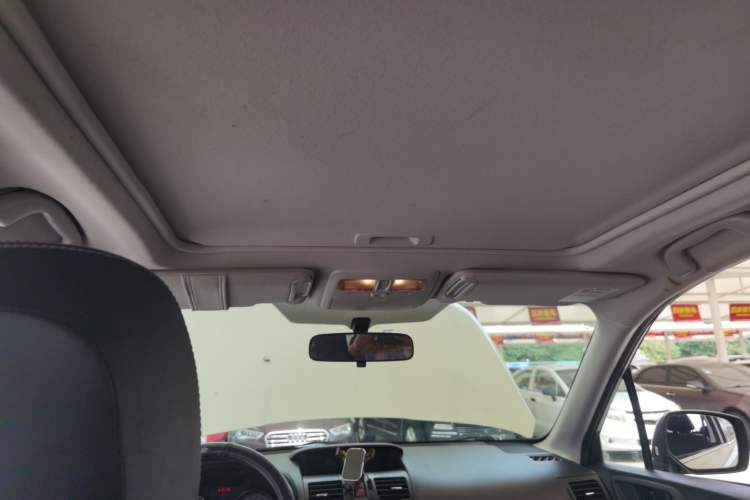 Used Subaru Forester 2014 2.5i Automatic Elite Edition Headliner