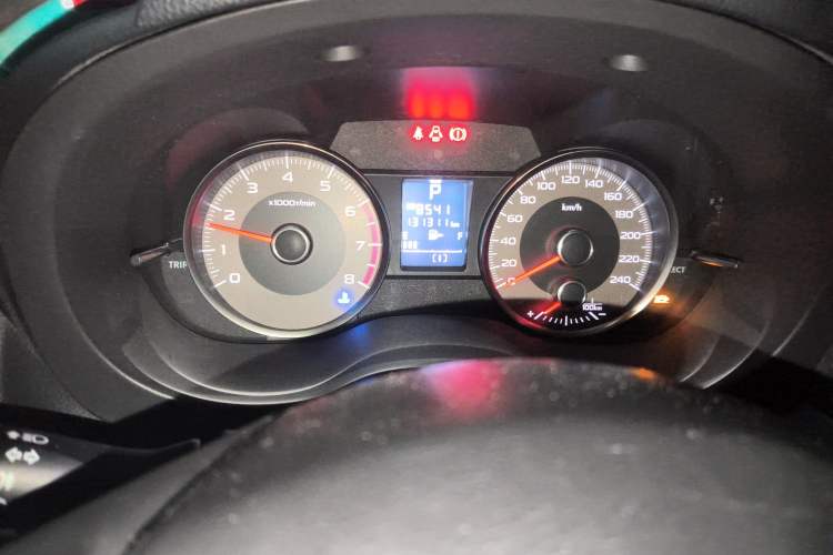 Used Subaru Forester 2014 2.5i Automatic Elite Edition Instrument Cluster