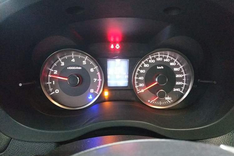 Used Subaru Forester 2014 2.0i Automatic Luxury Edition Instrument Cluster