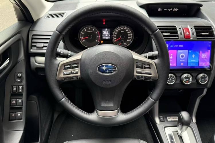 Used Subaru Forester 2014 2.5i Automatic Elite Edition Interior 1