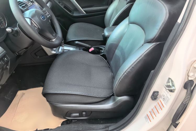 Used Subaru Forester 2014 2.0i Automatic Luxury Edition Interior 5