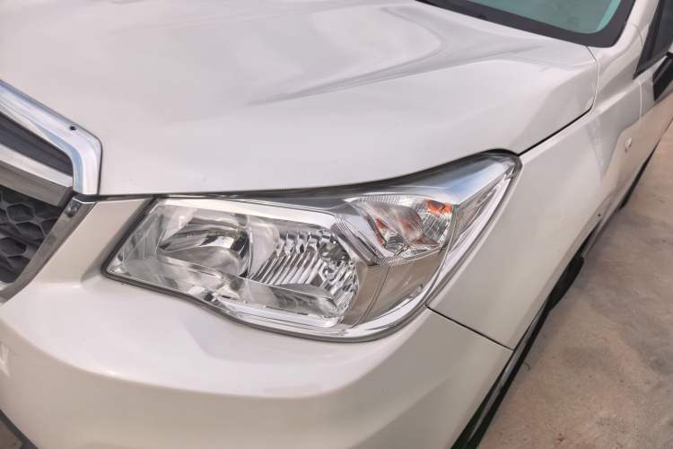 Used Subaru Forester 2014 2.0i Automatic Luxury Edition Left Front Headlight