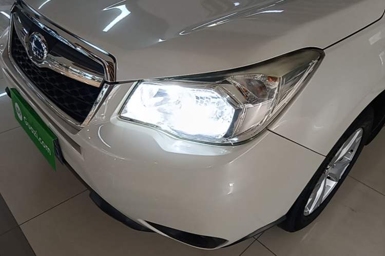 Used Subaru Forester 2014 2.5i Automatic Elite Edition Left Front Headlight