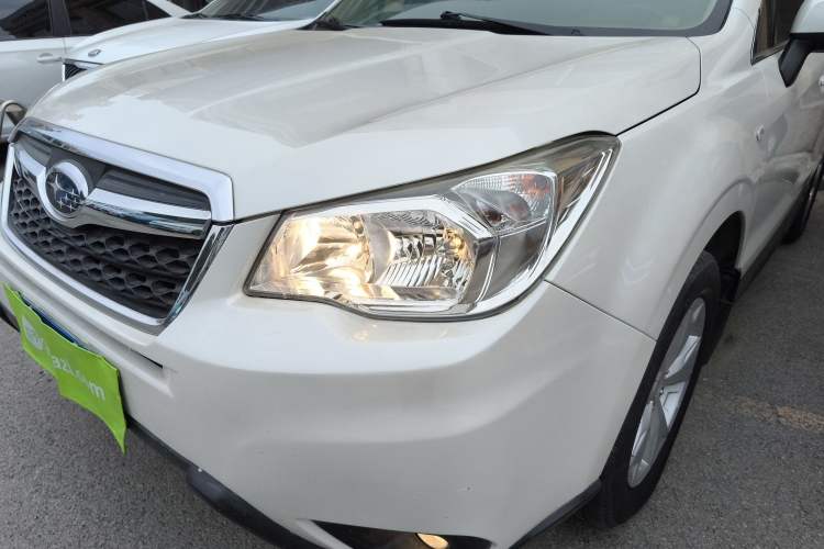 Used Subaru Forester 2014 2.5i Automatic Elite Edition Left Front Headlight
