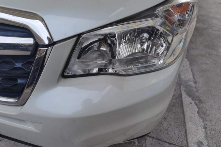 Used Subaru Forester 2014 2.5i Automatic Elite Edition Left Front Headlight