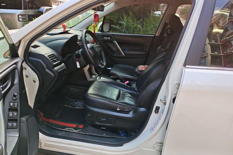 Used Subaru Forester 2014 2.0i Automatic Luxury Edition Left Front Seat
