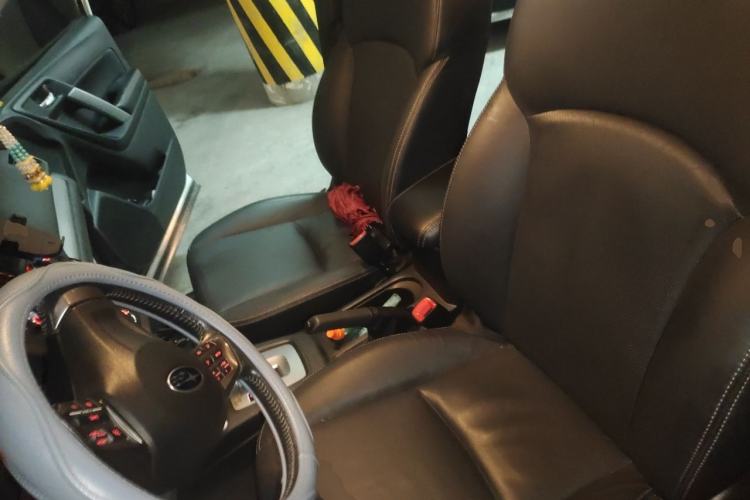 Used Subaru Forester 2014 2.5i Automatic Elite Edition Left Front Seat