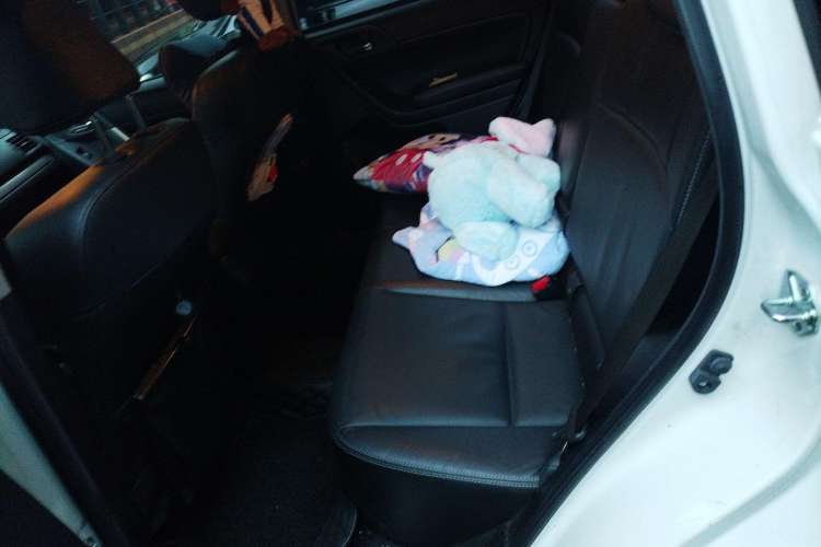 Used Subaru Forester 2014 2.5i Automatic Elite Edition Left Rear Seat