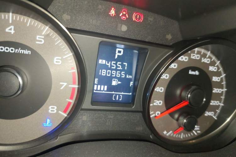 Used Subaru Forester 2014 2.0i Automatic Luxury Edition Odometer Close Up