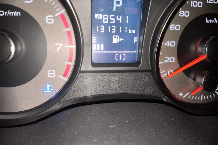 Used Subaru Forester 2014 2.5i Automatic Elite Edition Odometer Close Up