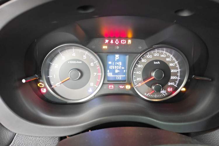Used Subaru Forester 2014 2.0i Automatic Luxury Edition Odometer Close Up
