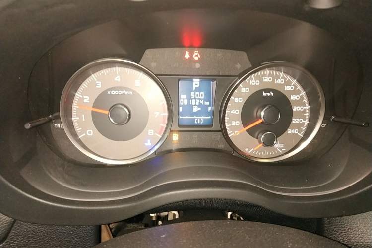 Used Subaru Forester 2014 2.0i Automatic Luxury Edition Odometer Close Up
