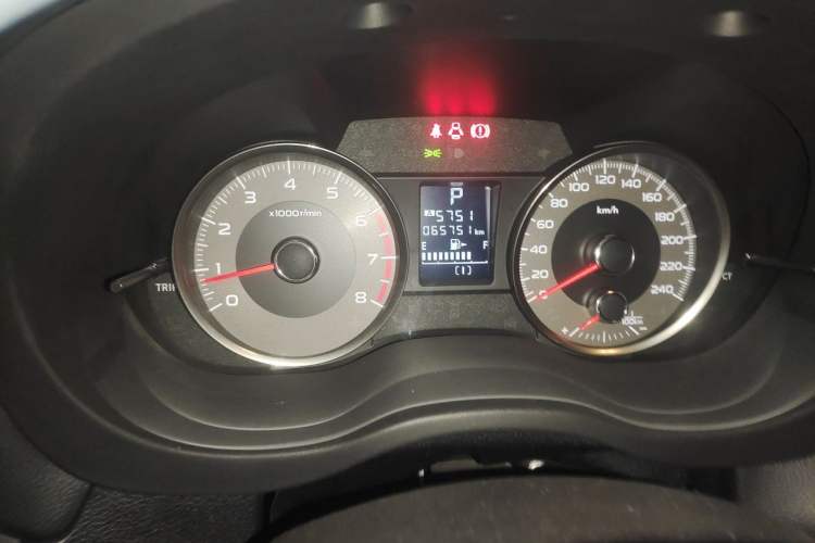 Used Subaru Forester 2014 2.5i Automatic Elite Edition Odometer Close Up