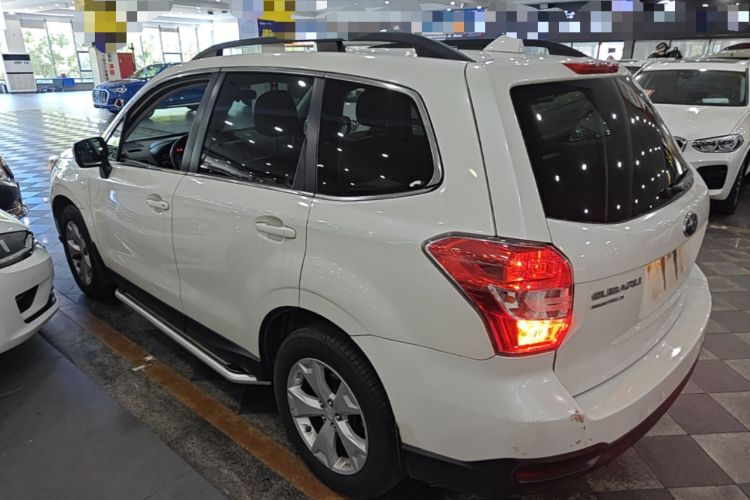 Used Subaru Forester 2014 2.0i Automatic Luxury Edition Rear Left 45 Deg