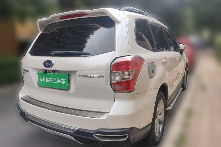 Used Subaru Forester 2014 2.0i Automatic Comfort Edition Rear Right 45 Deg