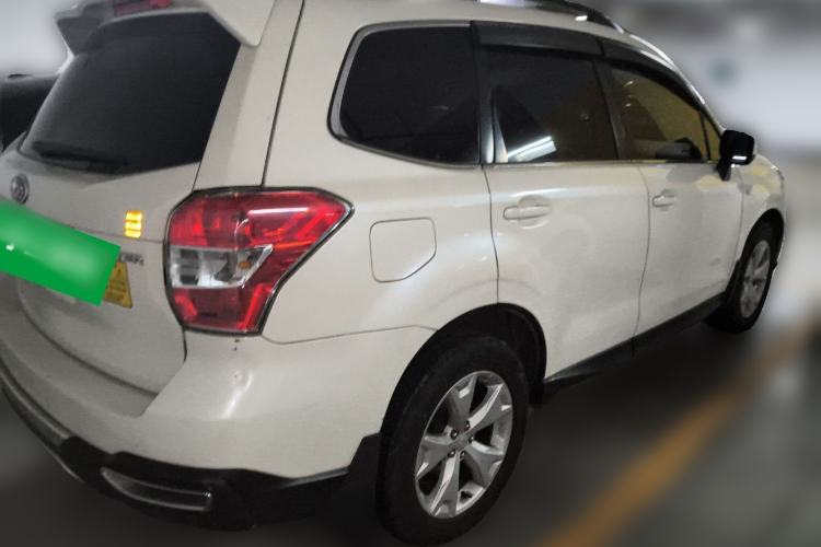 Used Subaru Forester 2014 2.5i Automatic Elite Edition Rear Right 45 Deg