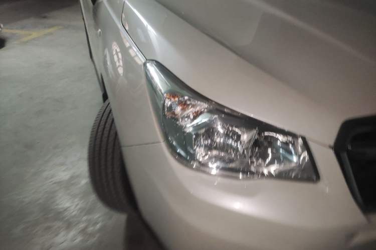 Used Subaru Forester 2014 2.5i Automatic Elite Edition Right Front Headlight