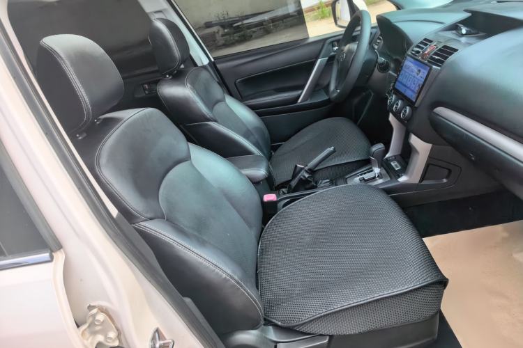 Used Subaru Forester 2014 2.0i Automatic Luxury Edition Right Front Seat
