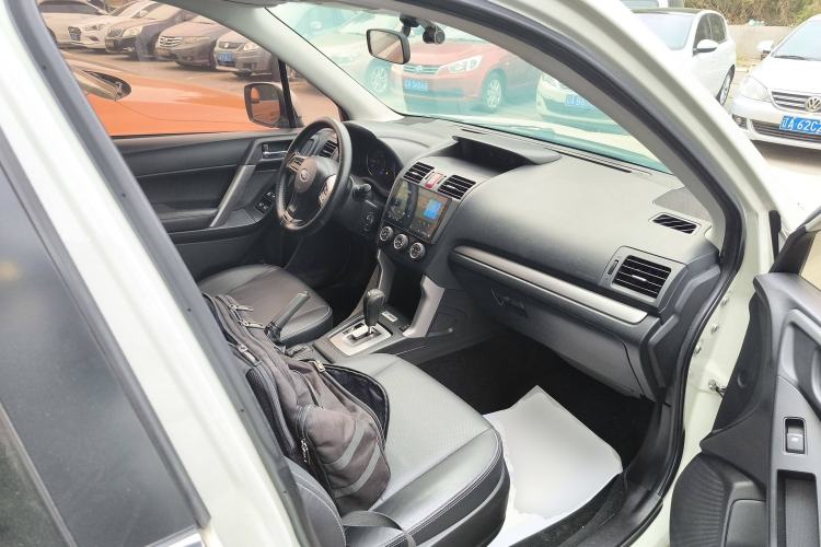 Used Subaru Forester 2014 2.5i Automatic Elite Edition Right Front Seat