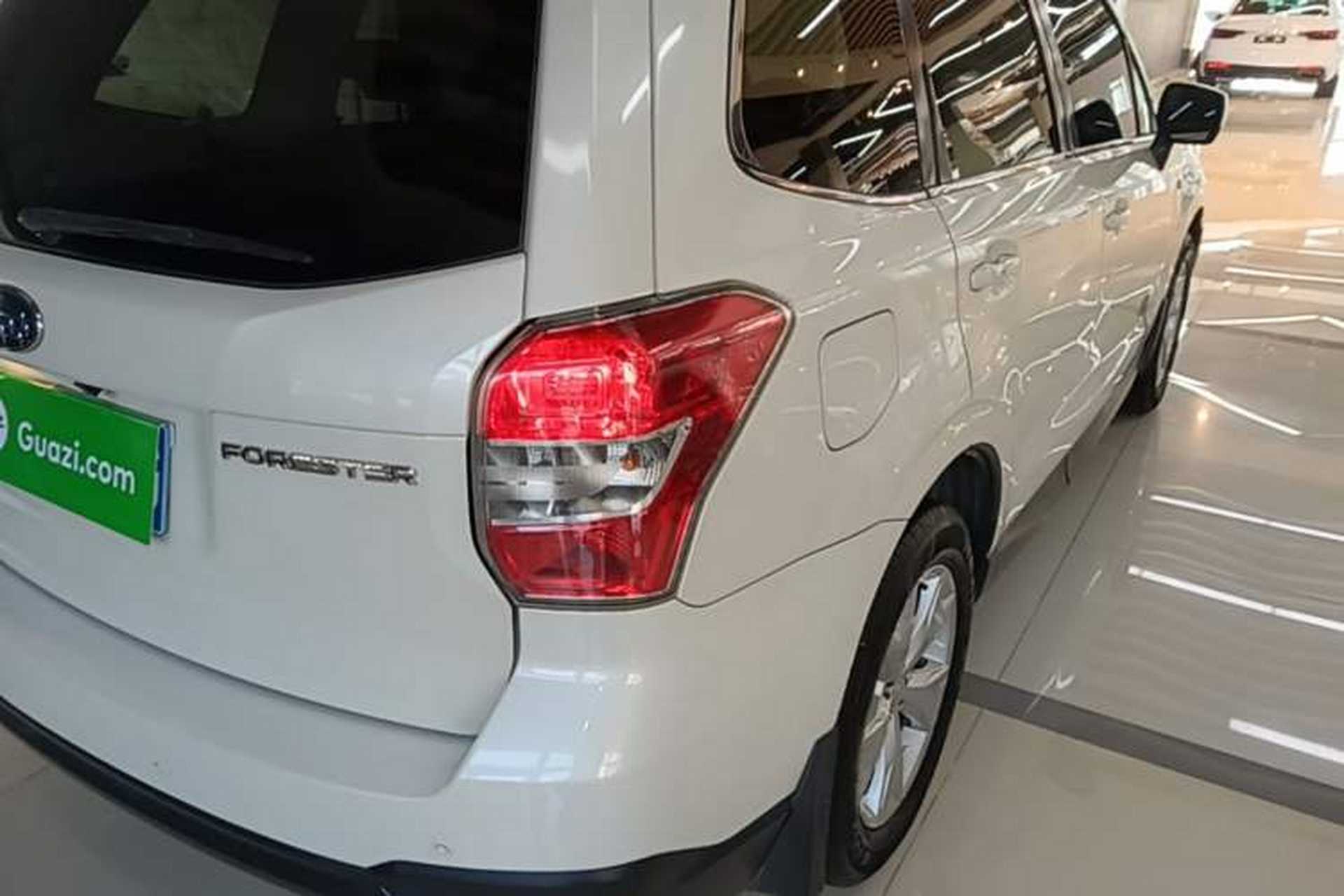 Used Subaru Forester 2014 2.5i Automatic Elite Edition Right Rear Taillight