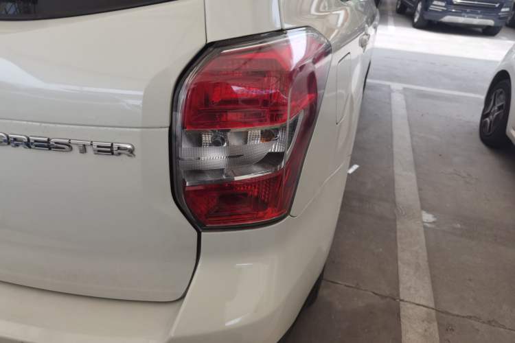Used Subaru Forester 2014 2.5i Automatic Elite Edition Right Rear Taillight