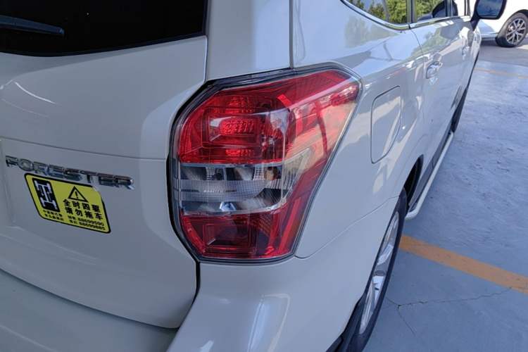 Used Subaru Forester 2014 2.5i Automatic Elite Edition Right Rear Taillight