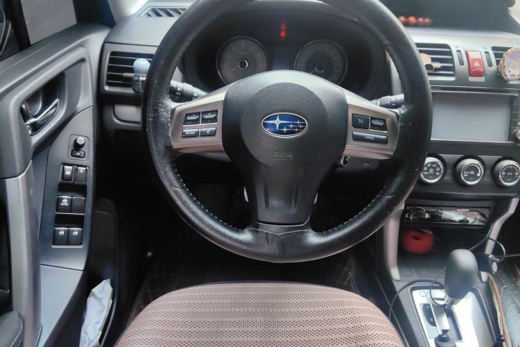 Used Subaru Forester 2014 2.0i Automatic Comfort Edition Steering Wheel