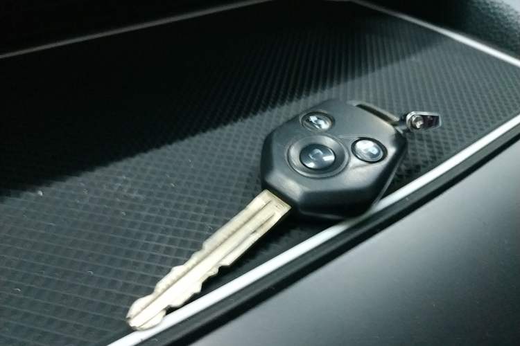 Used Subaru Forester 2014 2.0i Automatic Luxury Edition Vehicle Key