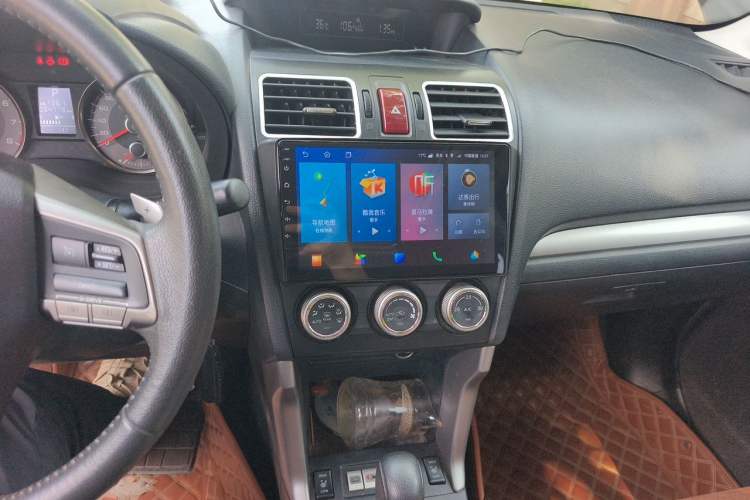 Used Subaru Forester 2015 2.0i Special Edition Commemorative Model Audio And AC Panel