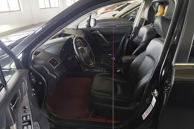 Used Subaru Forester 2015 2.5i Special Edition Commemorative Model Driver Seat