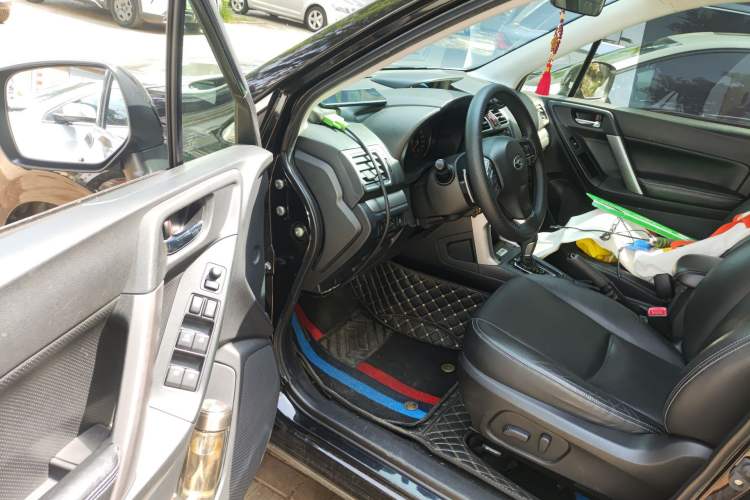Used Subaru Forester 2015 2.0i Special Edition Commemorative Model Driver Seat