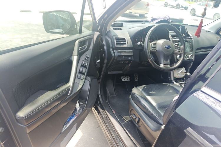 Used Subaru Forester 2015 2.5i Special Edition Commemorative Model Driver Seat