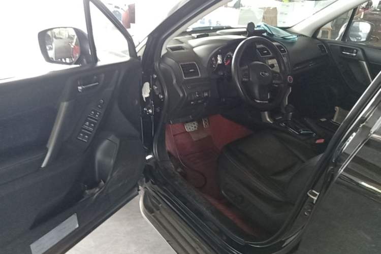 Used Subaru Forester 2015 2.5i Special Edition Commemorative Model Driver Seat