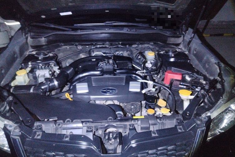 Used Subaru Forester 2015 2.5i Special Edition Commemorative Model Engine Bay